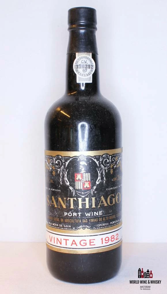 Santhiago Port Wine Vintage 1982 (in OCC) 3 Santhiago Port Wine Vintage 1982 (in OCC)